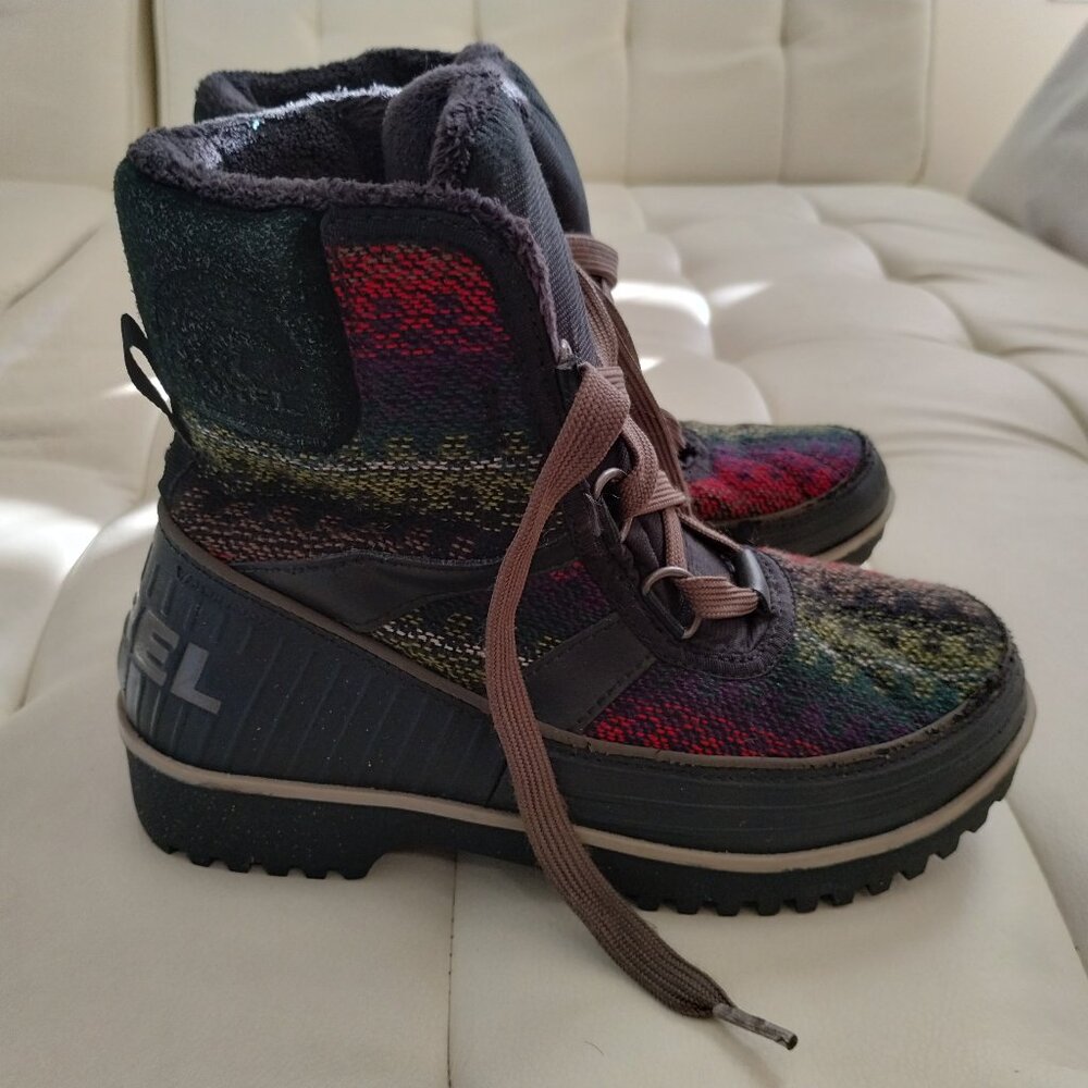 Women's Size 5 SOREL Tivolli II Blanket Suede Waterproof Boots NL2091-010